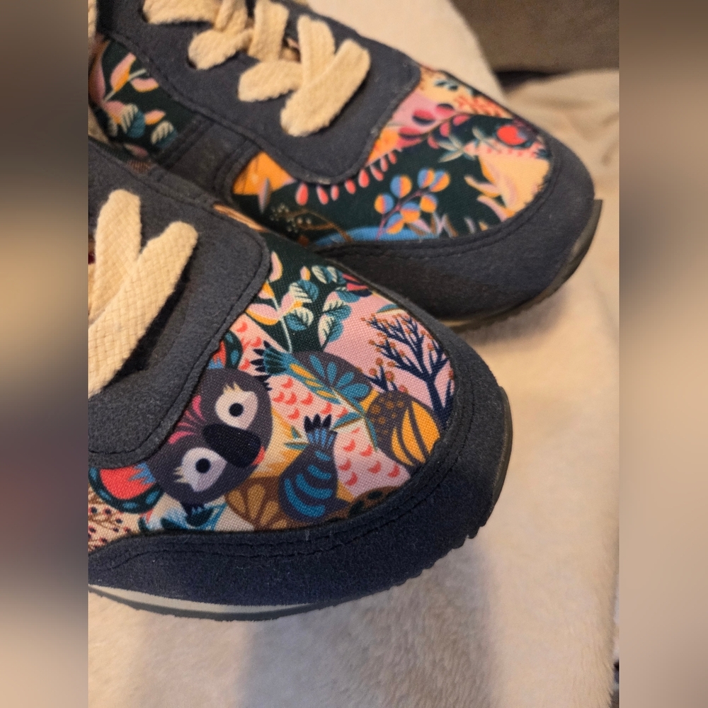 inkkas Blue Floral Pattern Sneakers with Pink and Yellow Accents - Picture 7 of 8